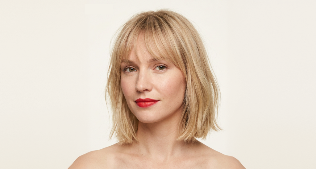 short-hairstyles-that-minimize-forehead-width